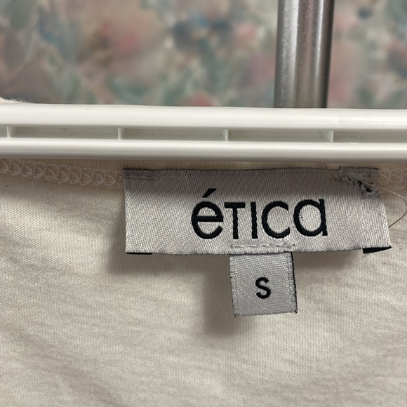 Ètica Small Tank Top - Picture 2 of 2